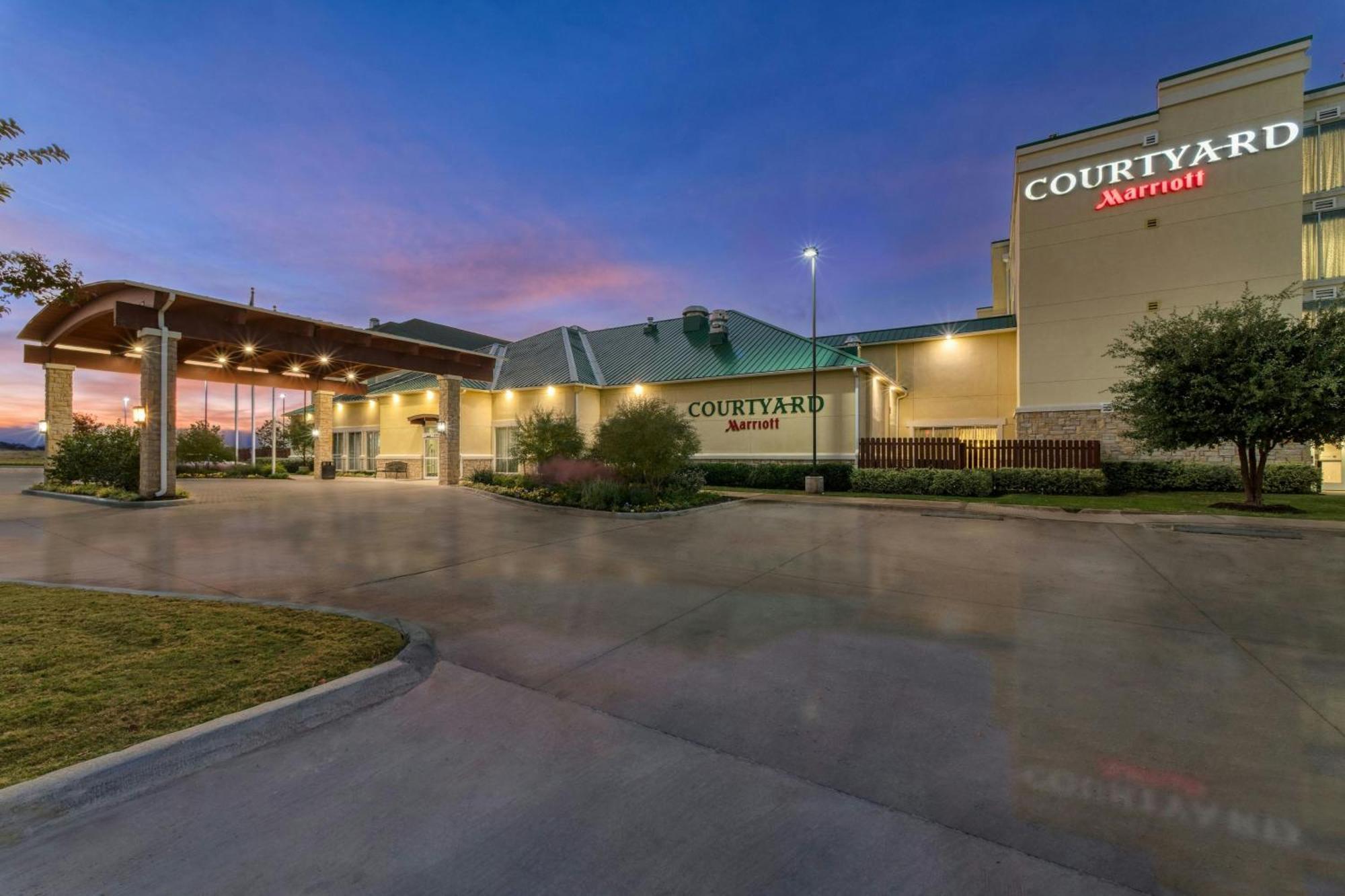 Hotel Courtyard By Marriott Northeast